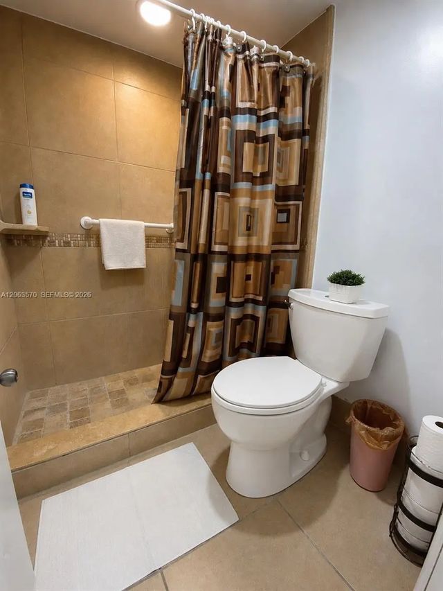 3 of 7 - 4850 Sw 63rd Terrace #313, Davie, FL