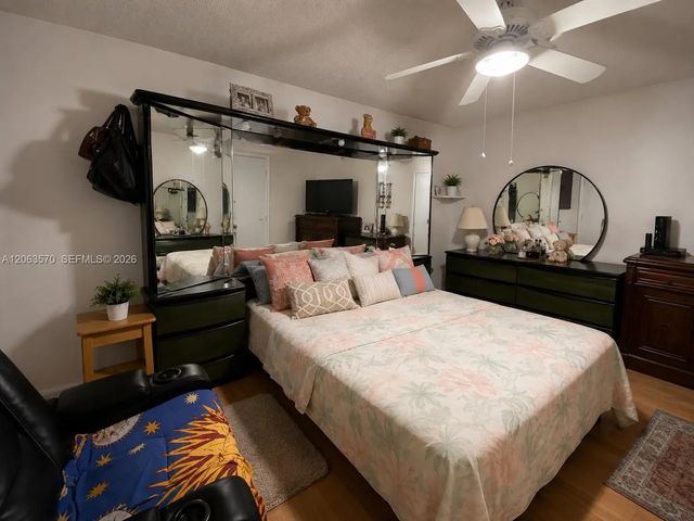 5 of 7 - 4850 Sw 63rd Terrace #313, Davie, FL