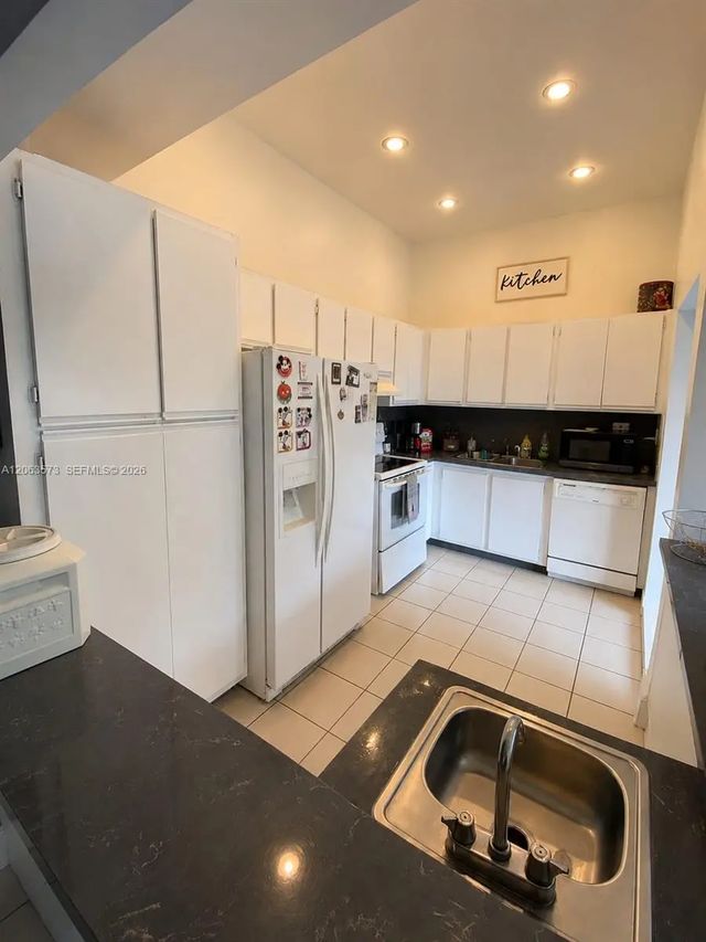 3 of 12 - 4850 Sw 63rd Terrace #133, Davie, FL