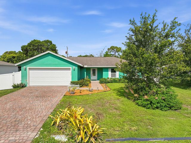 2 of 46 - 3022 Sw Segovia Street, Port St. Lucie, FL