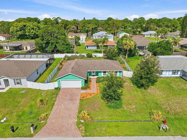 5 of 46 - 3022 Sw Segovia Street, Port St. Lucie, FL