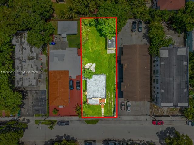 2 of 8 - 559 Nw 34th Street, Miami, FL