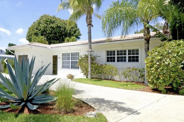 2031 Pleasant Drive, North Palm Beach
