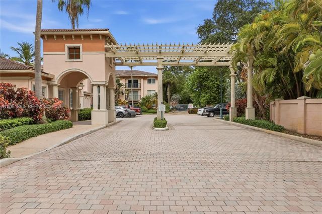 2 of 40 - 2015 Se 10th Avenue #130, Fort Lauderdale, FL