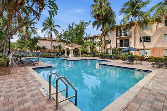 4 of 40 - 2015 Se 10th Avenue #130, Fort Lauderdale, FL