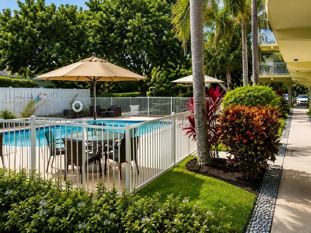 2 of 24 - 1900 Ne 8th Court #204, Fort Lauderdale, FL
