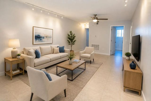 5 of 24 - 1900 Ne 8th Court #204, Fort Lauderdale, FL
