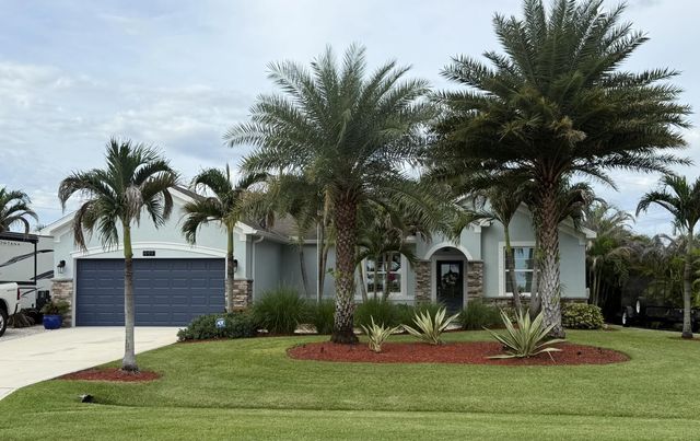 449 Sw Bradshaw Circle, Port St. Lucie