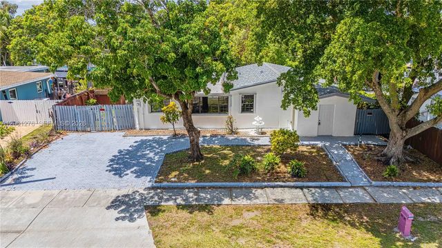 4011 Sw 32nd Street, West Park