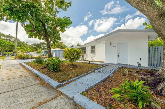 4 of 48 - 4011 Sw 32nd Street, West Park, FL