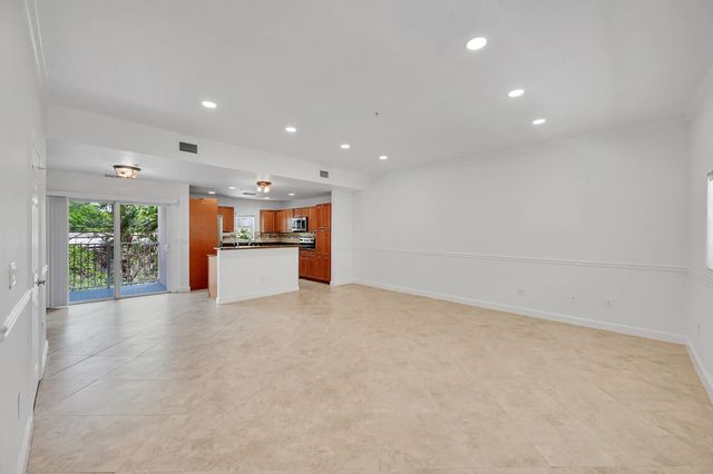5 of 62 - 453 Ne 1st Street, Pompano Beach, FL