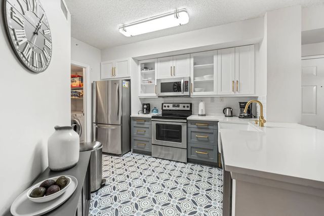 5 of 24 - 11790 St Andrews Place #203, Wellington, FL