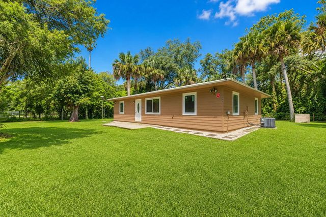 2 of 40 - 6868 E Center Street, Okeechobee, FL