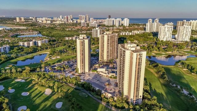 2 of 34 - 20335 W Country Club Drive #1702, Aventura, FL