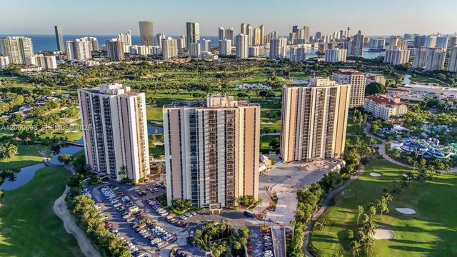 4 of 34 - 20335 W Country Club Drive #1702, Aventura, FL
