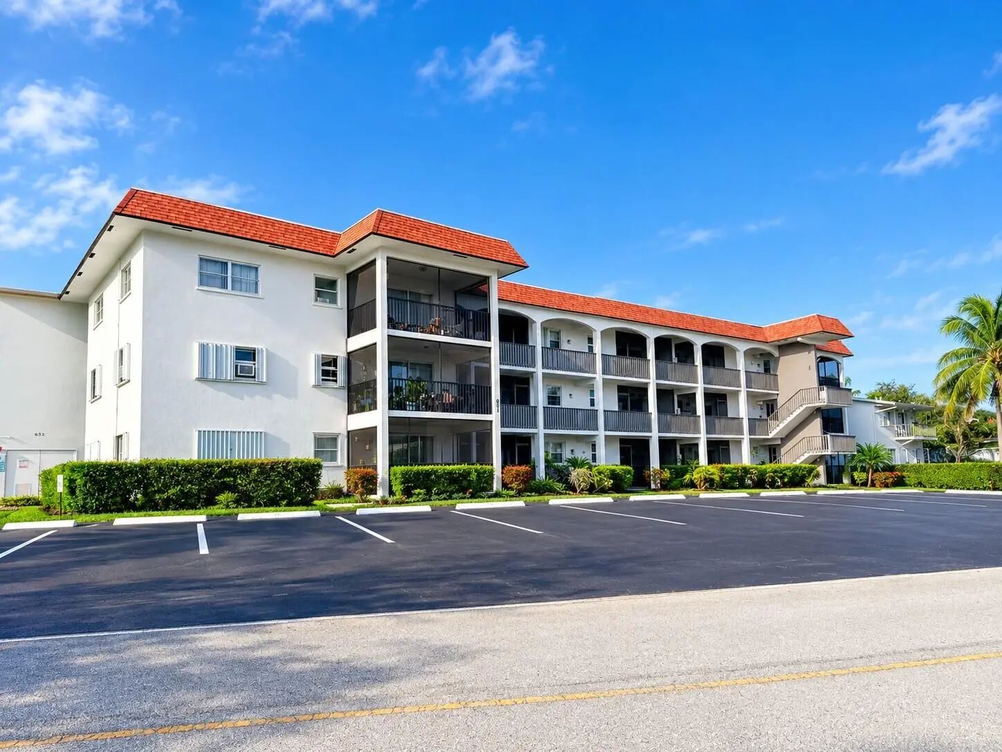 651 Pine Drive #101, Pompano Beach