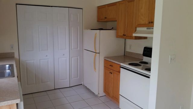 3 of 23 - 460 Fleming Avenue, Greenacres, FL