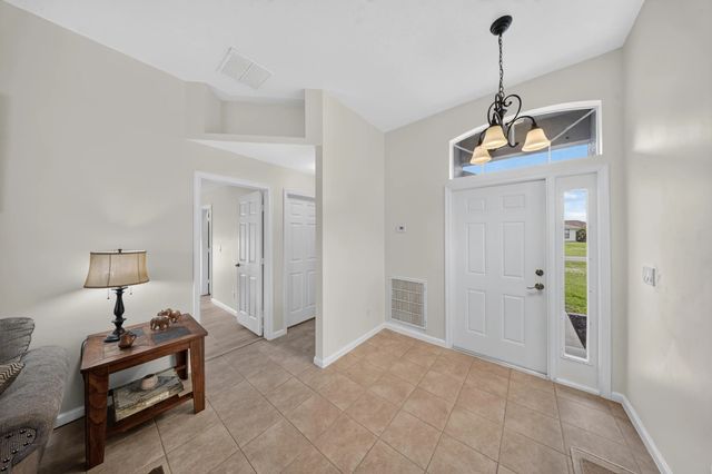 5 of 35 - 2325 Sw Salmon Road, Port St. Lucie, FL