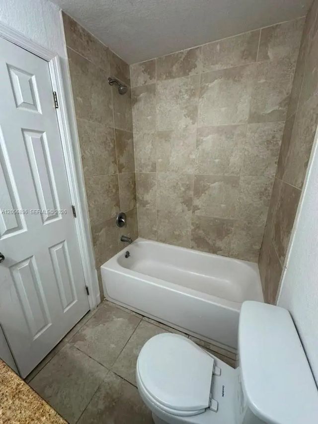 5 of 22 - 3330 N Pinewalk Drive N #1611, Margate, FL