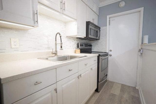 3 of 14 - 2621 Grant Street #10a, Hollywood, FL