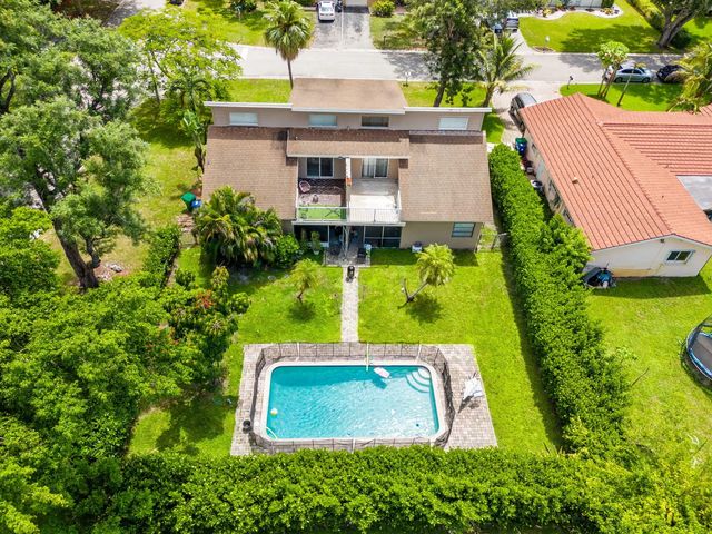 2 of 64 - 4470 Nw 109th Terrace, Coral Springs, FL
