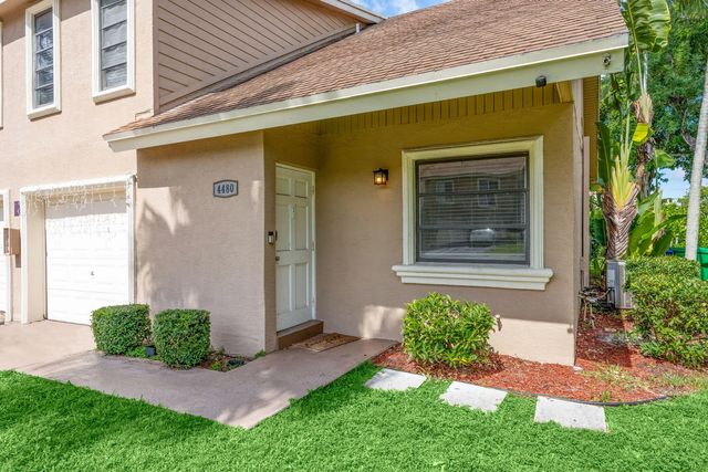 3 of 64 - 4470 Nw 109th Terrace, Coral Springs, FL