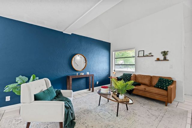 4 of 64 - 4470 Nw 109th Terrace, Coral Springs, FL