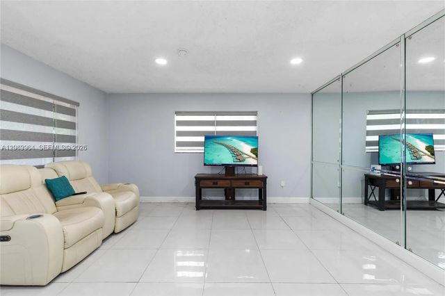 5 of 31 - 1211 Nw 179th Street, Miami Gardens, FL