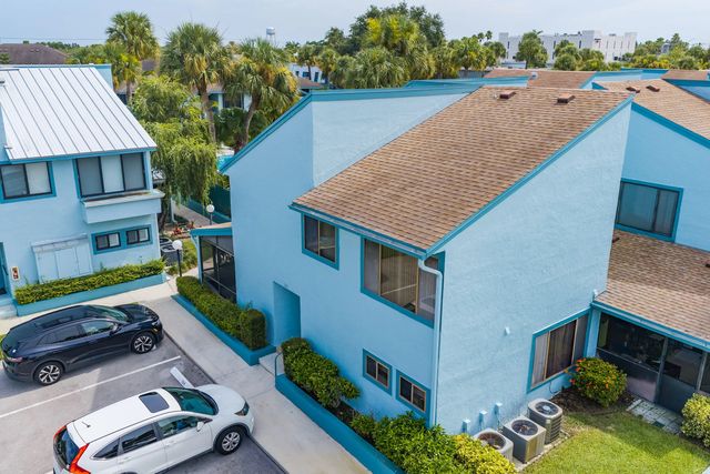 950 S Kanner Hwy Th-133 Highway #133, Stuart