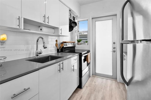 641 Espanola Way #24, Miami Beach