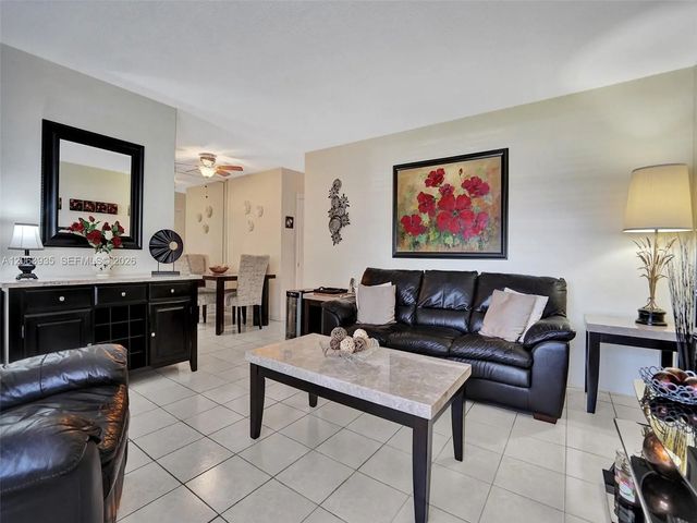 16901 Ne 13th Avenue #110, Miami