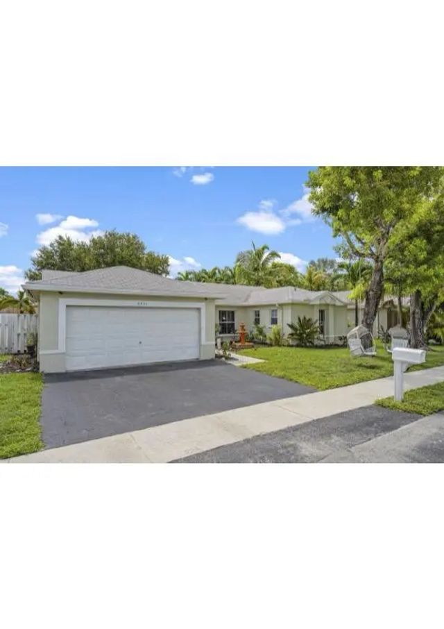 2 of 24 - 4021 Sw 72nd Terrace, Davie, FL