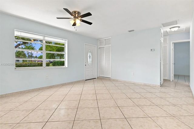 3 of 25 - 200 N 69th Terrace, Hollywood, FL