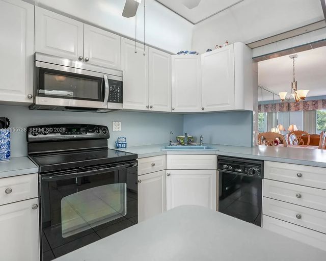 4 of 43 - 455 Paradise Isle Boulevard #207, Hallandale Beach, FL