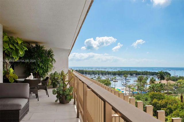 4 of 34 - 2901 S Bayshore Drive #8e, Coconut Grove, FL