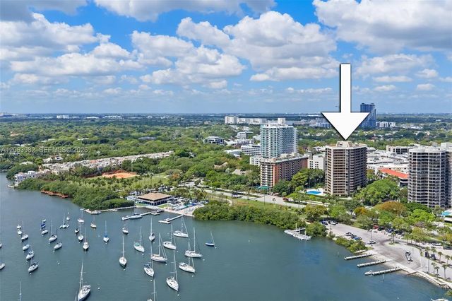 5 of 34 - 2901 S Bayshore Drive #8e, Coconut Grove, FL