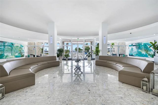 3 of 27 - 1200 West Avenue #1419, Miami Beach, FL