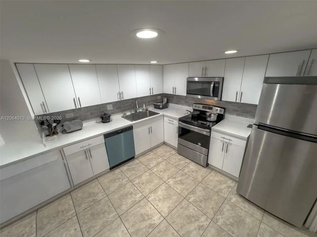 3 of 47 - 251 174th Street #808, Sunny Isles Beach, FL