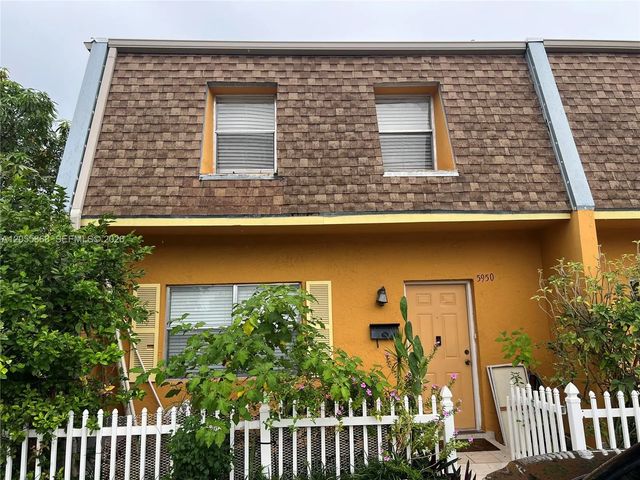 2 of 77 - 5950 Nw 29th Place #109, Sunrise, FL