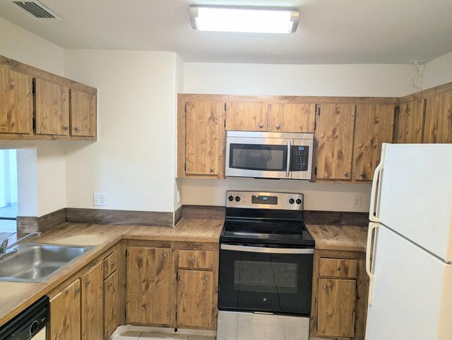 3 of 29 - 11331 Royal Palm Boulevard, Coral Springs, FL