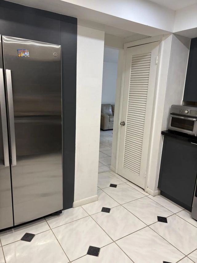 4 of 27 - 3113 S Ocean Drive #209, Hallandale Beach, FL