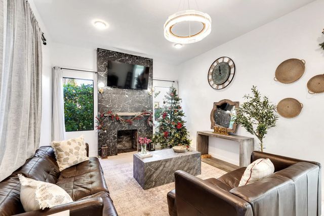 4 of 36 - 726 Lytle Street, West Palm Beach, FL