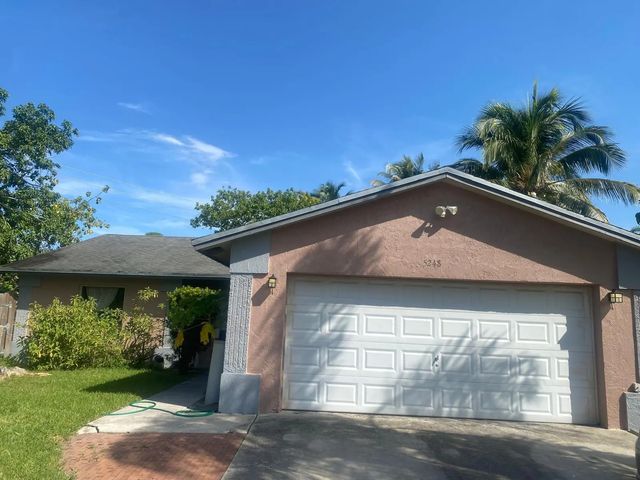 5248 Galina Circle, Lake Worth