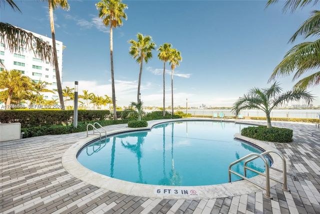 4 of 6 - 7501 E Treasure Drive #7h, North Bay Village, FL