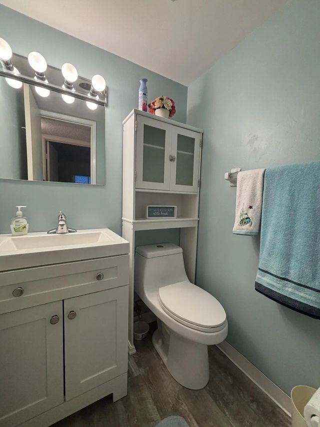 3 of 10 - 3000 Springdale Boulevard #316, Palm Springs, FL