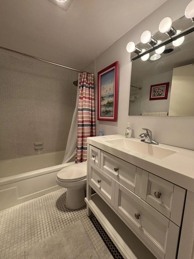 5 of 10 - 3000 Springdale Boulevard #316, Palm Springs, FL