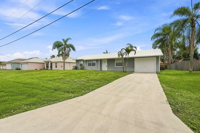 3 of 25 - 3873 Sw Daisy Street, Port St. Lucie, FL