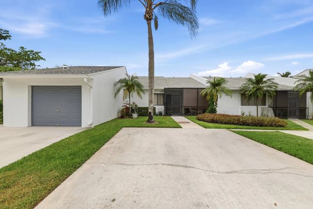 120 Sunshine Boulevard, Royal Palm Beach