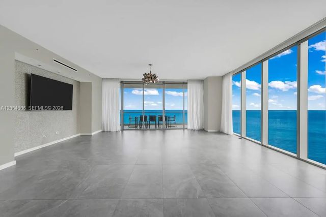 3 of 41 - 18501 Collins Avenue #1804, Sunny Isles Beach, FL