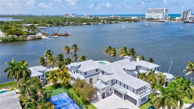 4 of 88 - 900 S Northlake Drive, Hollywood, FL